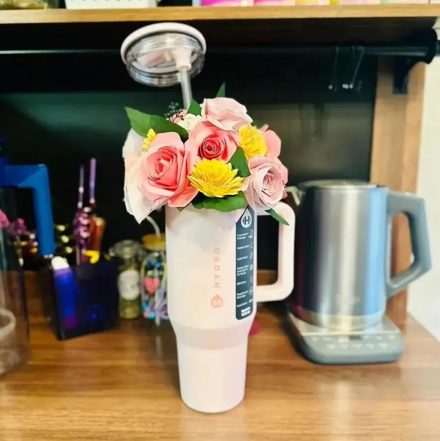 HydroJug Traveler – Fitness & Adventure Mug